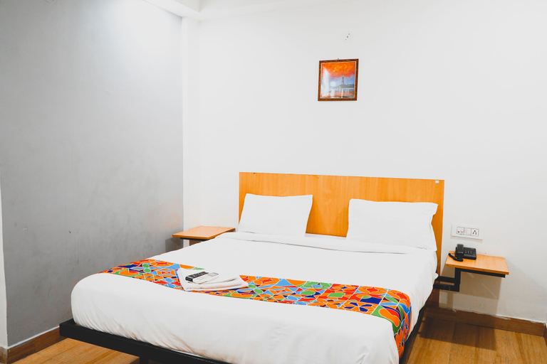 Bedroom 5, La Sky, Gautam Buddha Nagar