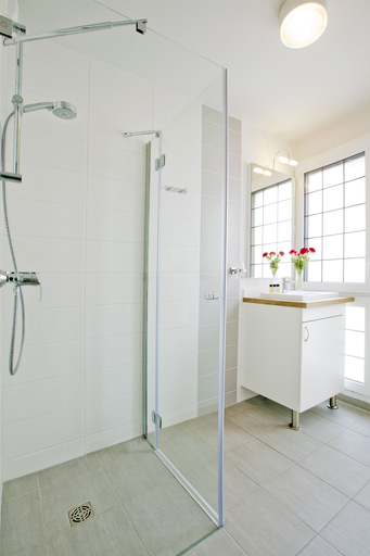 Bathroom 5, Residhome Paris Gare de Lyon - Jacqueline De Romilly, Paris