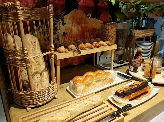 Food & Drinks 5, Cit’hôtel Design Booking Evry Saint Germain-Lès-Corbeil Senart, Essonne
