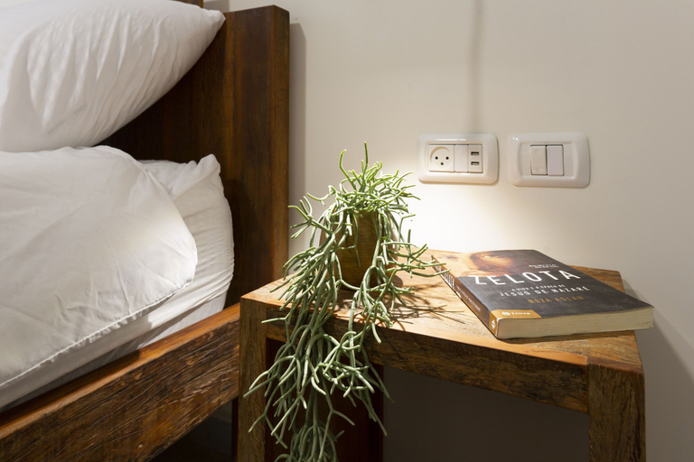 Bedroom 2, AirTLV Sirkin Apartment
