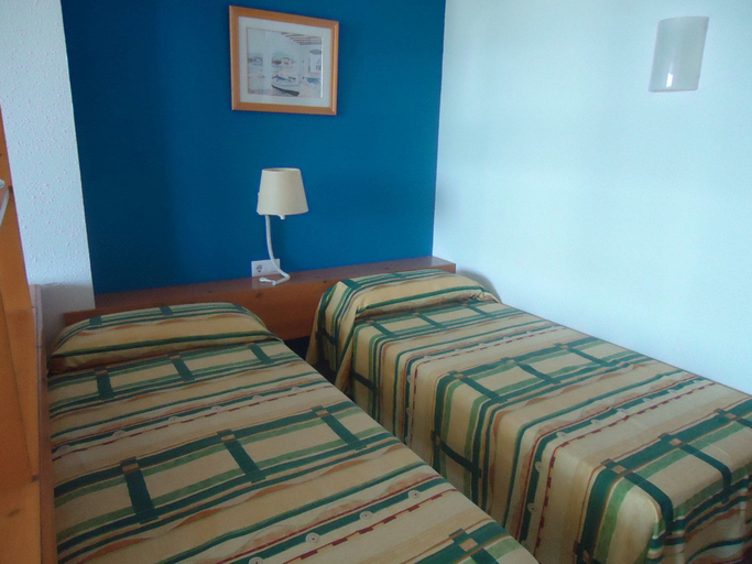 Bedroom 3, Inmo Estartit Apto. del Sol 317, Girona