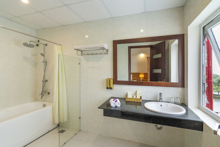 Bathroom 4, Orchid Hotel Da Nang, Da Nang
