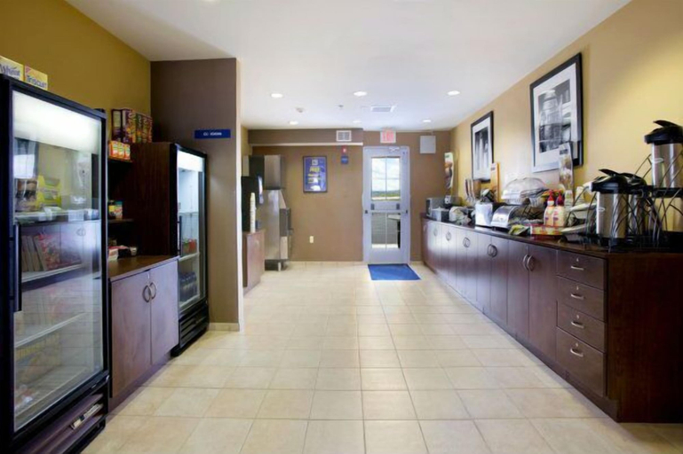 Food & Drinks 5, Microtel Inn and Suites by Wyndham Rawlins, Carbon