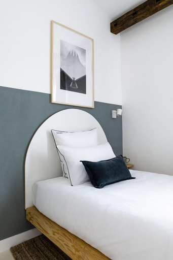Bedroom 4, Baba Hotel, Paris
