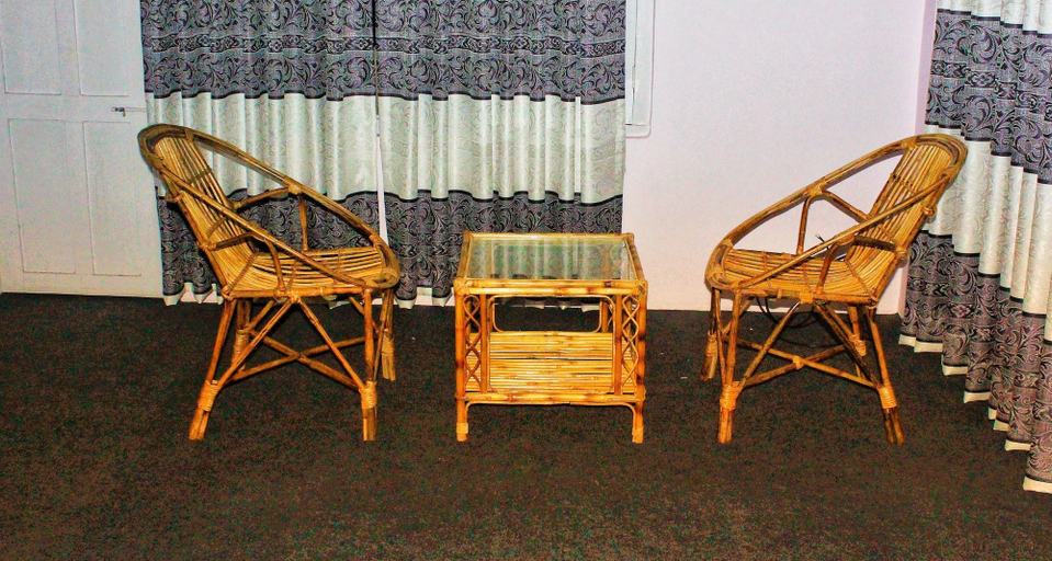 Others 5, Himal Inn, Bagmati
