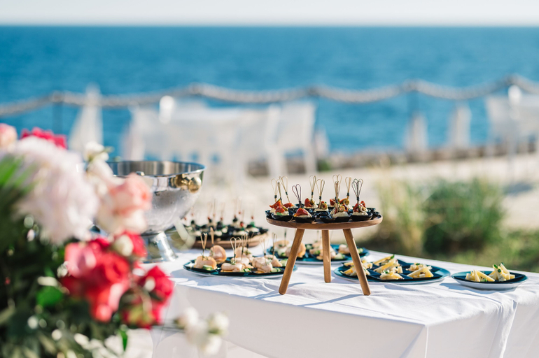 Food & Drinks 5, Dulamerovic Resort