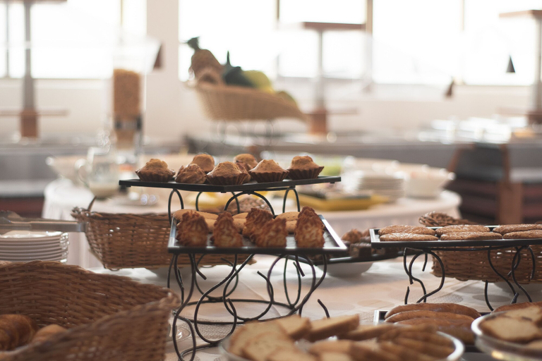 Food & Drinks 5, FAYA Hotel, Wouri