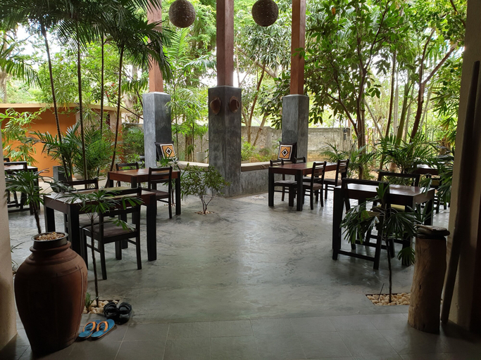 Food & Drinks 5, My Village, Thissamaharama