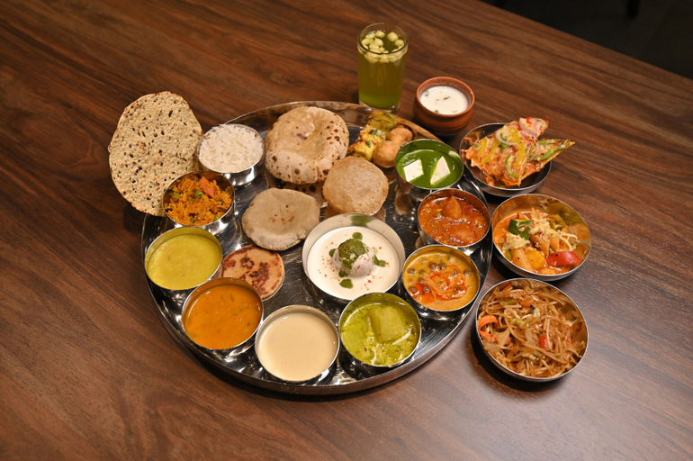 Food & Drinks 5, Hotel Tip Top International, Pune