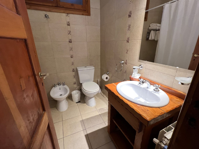 Bathroom 3, Hosteria Ventus Patagonia, Bariloche