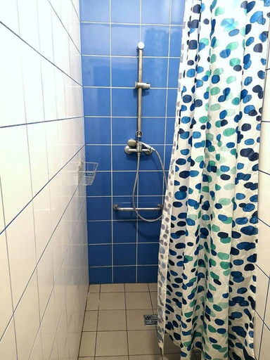 Bathroom, Hello Hostel, Budapesti