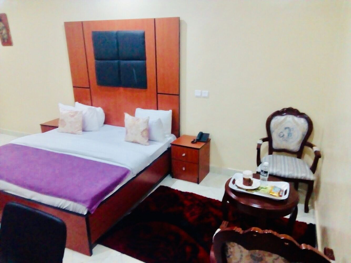 Bedroom 3, Limoh Suites, Ikpoba-Okha