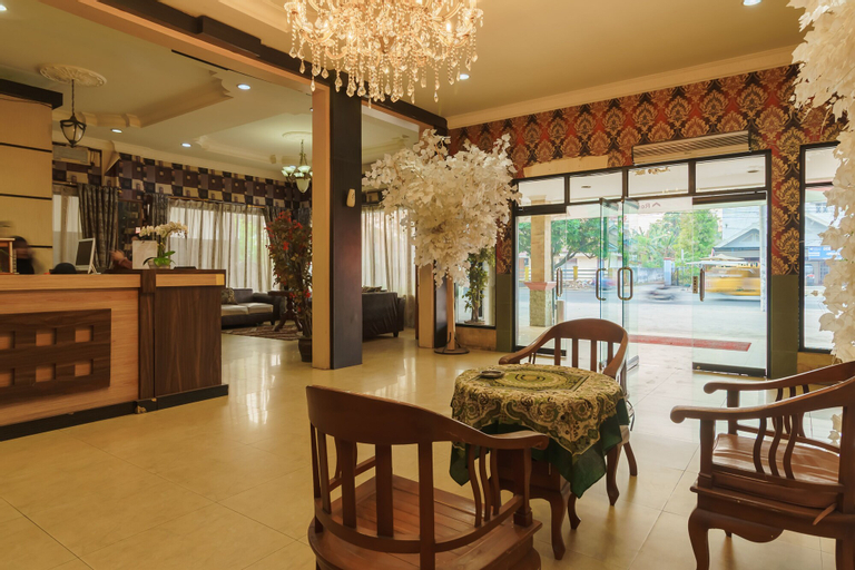 Food & Drinks 5, RedDoorz Plus @ Hotel Sempurna Watervang Lubuk Linggau, Lubuklinggau