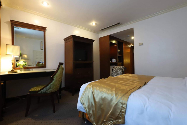 Bedroom 3, Tiara Oriental Hotel, Makati City