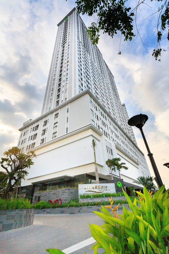 Exterior & Views 2, Rivergate Apartment - MM Home, District 4