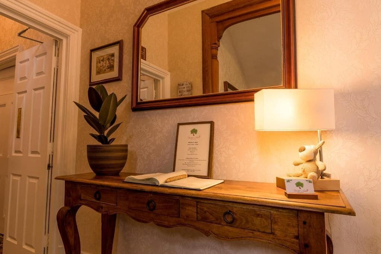 Others 5, Forest Side Guest House, Hampshire