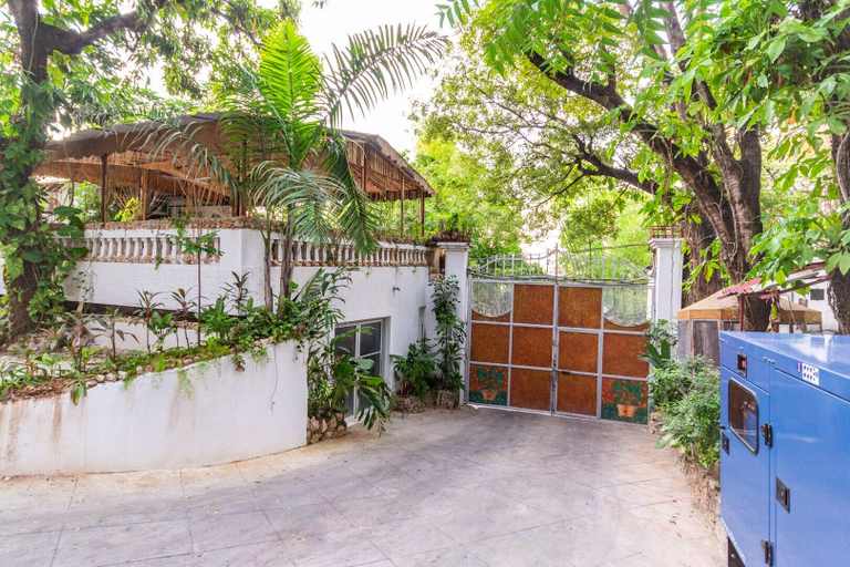 Exterior & Views 2, Pacot Breeze, Port-au-Prince