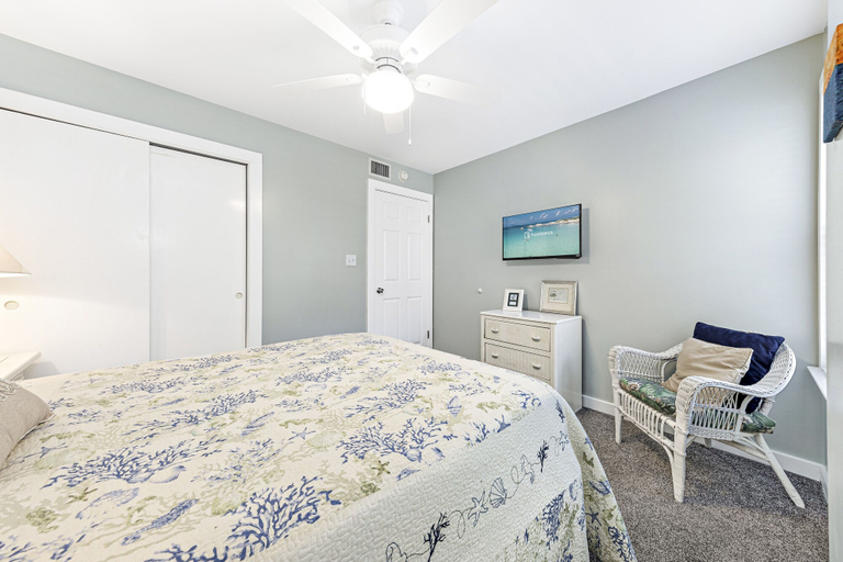 Bedroom 4, Compass Point 310, Baldwin