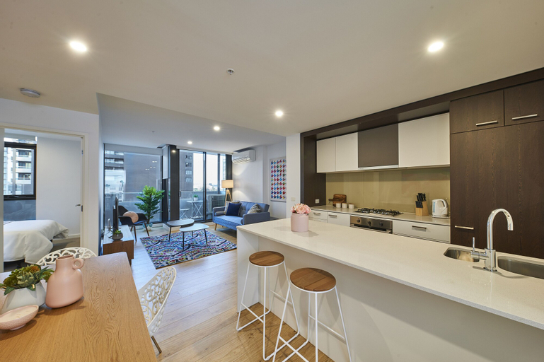 Bedroom 3, Mega Style Apartments Southbank, Melbourne