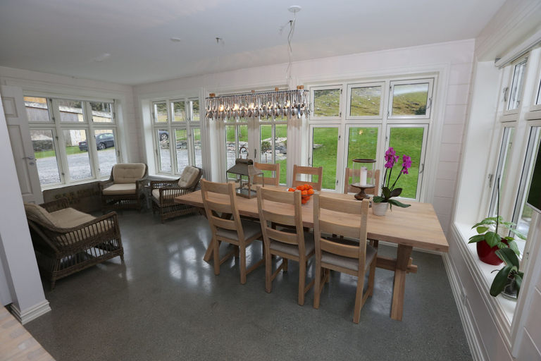 Food & Drinks, Alnes Gård, Giske