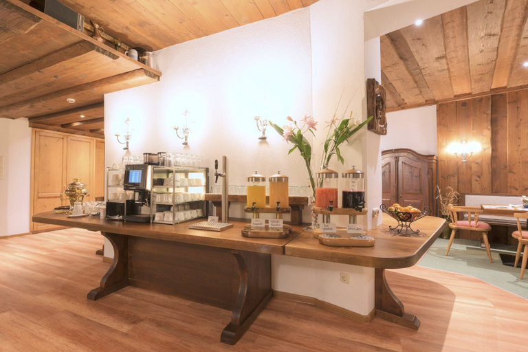 Food & Drinks 5, Hotel Garni Mössmer, Landeck