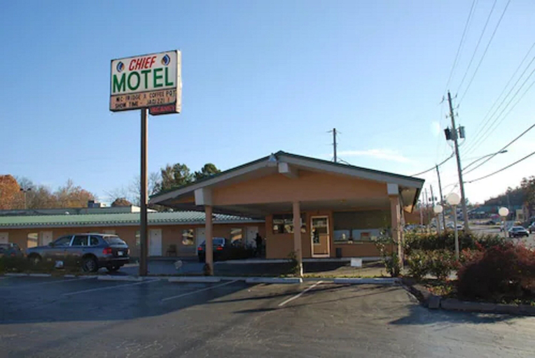 Exterior & Views, Chief Motel, Washington