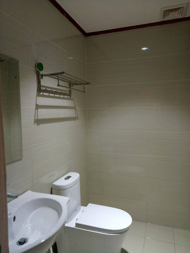 Bathroom 3, Meaco Royal Hotel - Taytay, Taytay