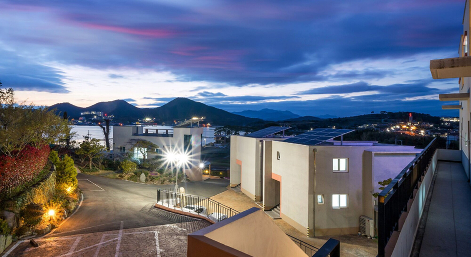 Others 5, Ara Pool Villa Pension, Tongyeong