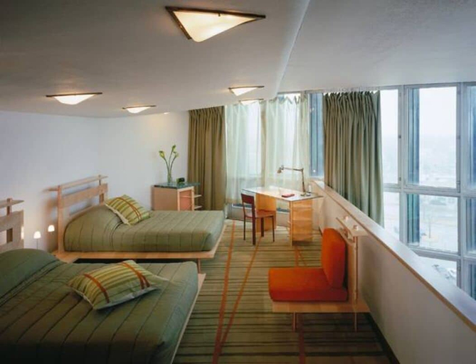 Others 4, Inn at Price Tower, Washington
