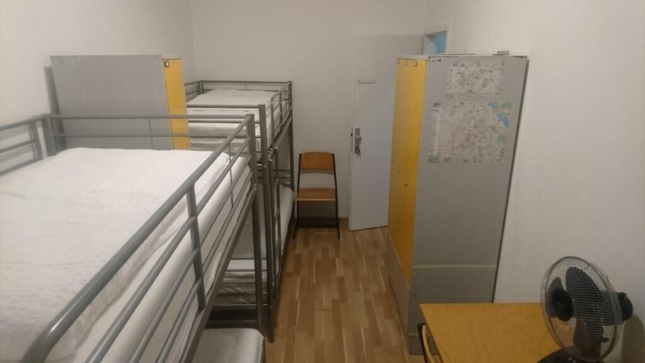 Bedroom 2, ABAI Hostel, Wien