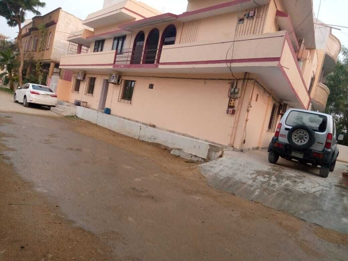 Exterior & Views 2, Pearl Cottage Guest House, Karachi