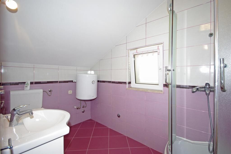 Bathroom 4, Apartments Villa Rose, Selca