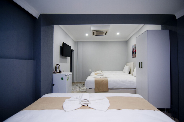 Bedroom 5, Istanbul Palace Hotel, Fatih