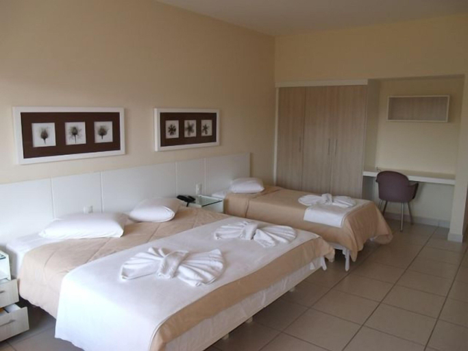 Bedroom 2, Hotel Nova Guarapari, Guarapari