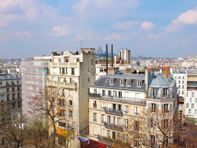 Exterior & Views 2, Le Clery, Paris