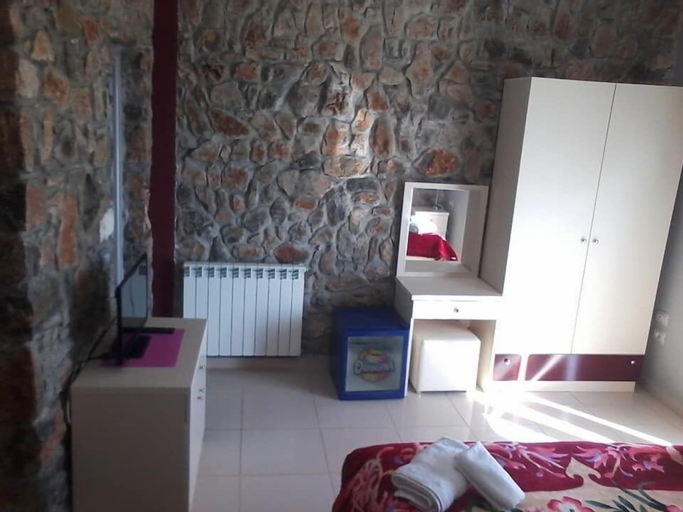 Bedroom 5, Stone Dream, Pogradecit