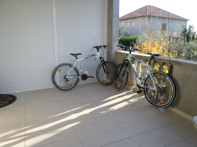 Others 5, Apartments and Room Thea, Zadar