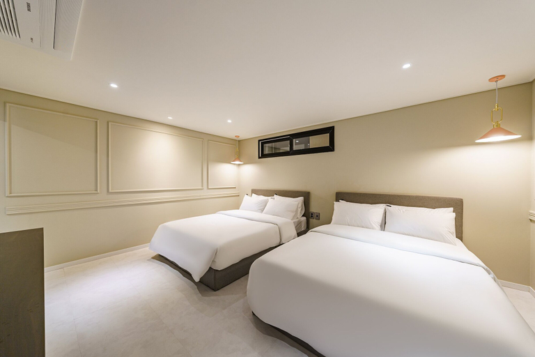 Bedroom 4, Brown Dot Hotel, Jecheon