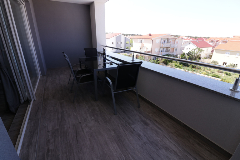 Others 5, Apartments & Rooms Danivan Pool Villas B, Novalja