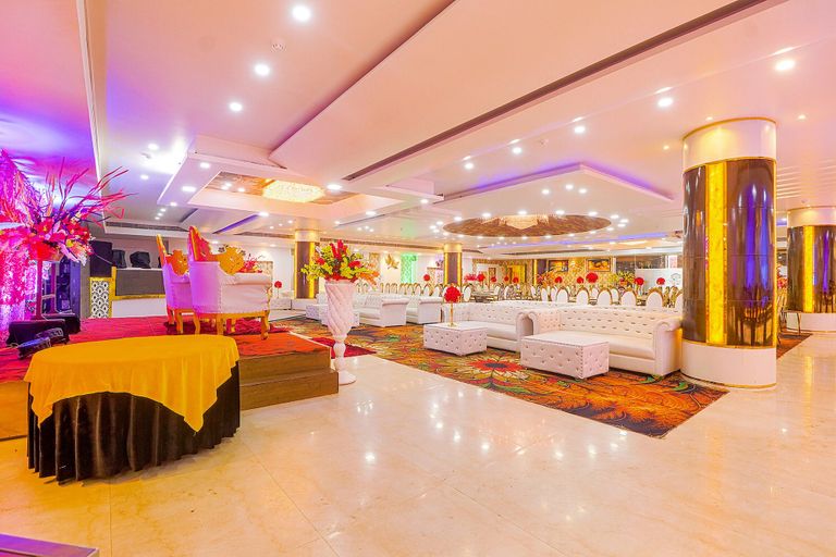 Food & Drinks 5, Fabhotel Prime Z Grand, Ludhiana