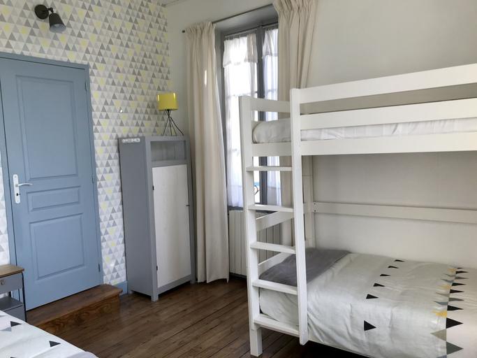 Bedroom 3, L'Estancat, Pyrénées-Atlantiques