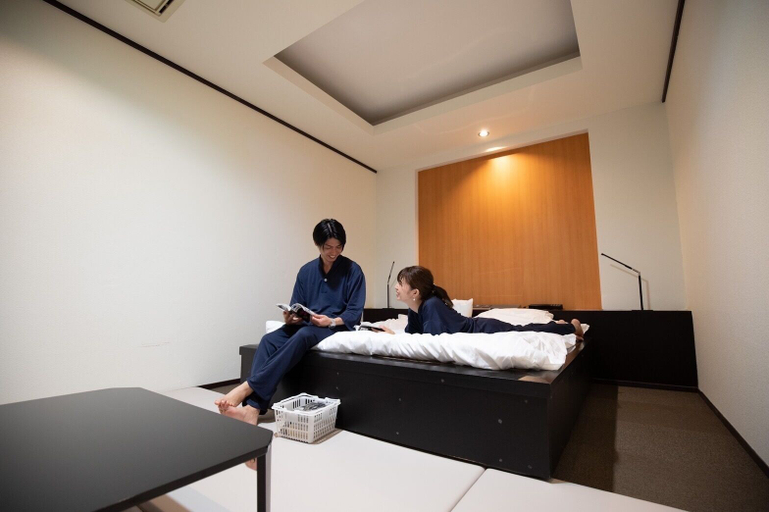 Sport & Beauty, The Manga Hotel Togo, Tōgō