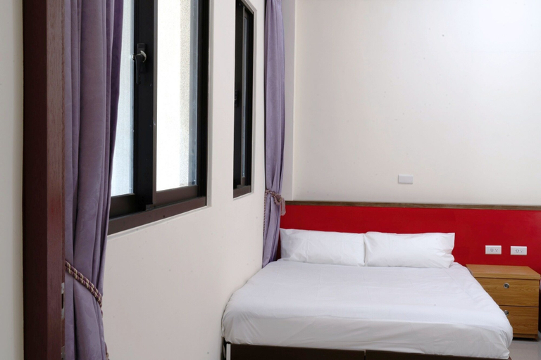Bedroom 2, Happy Holiday Homestay, Chiayi County