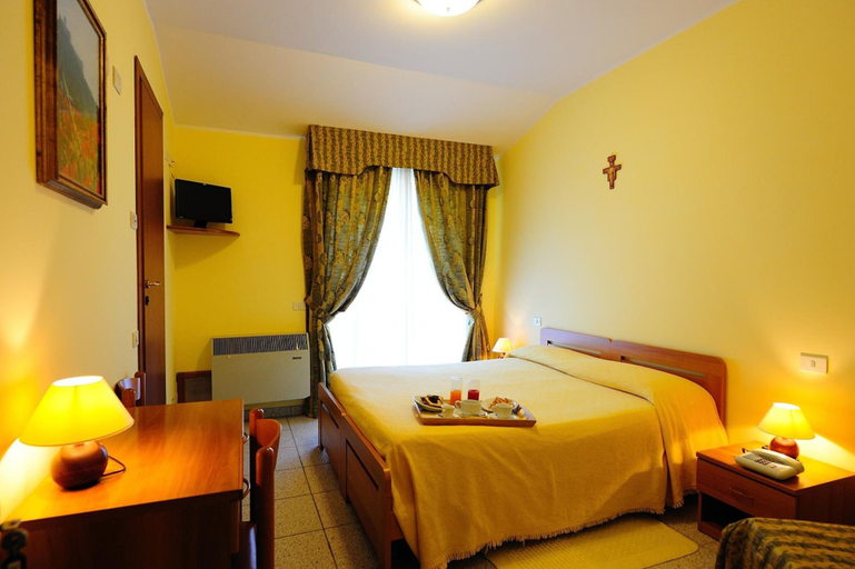 Bedroom 4, Agriturismo Colle degli Olivi, Perugia