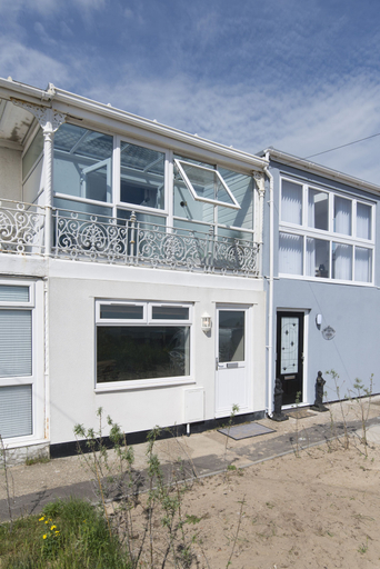 Exterior & Views 2, Marina Beach House, Norfolk