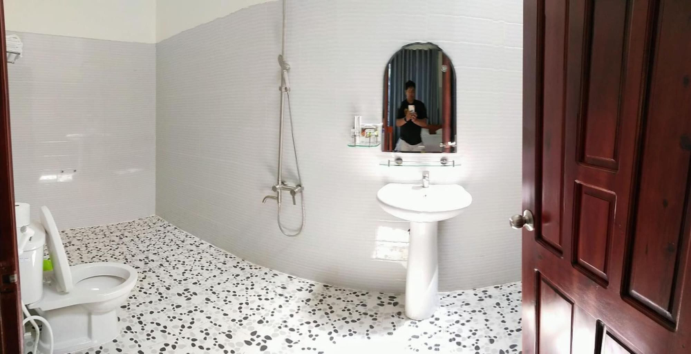 Bathroom 5, Trung Huynh Bungalow, Phú Quốc