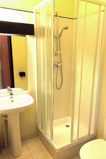 Bathroom 3, Hôtel Elysée, Rhône