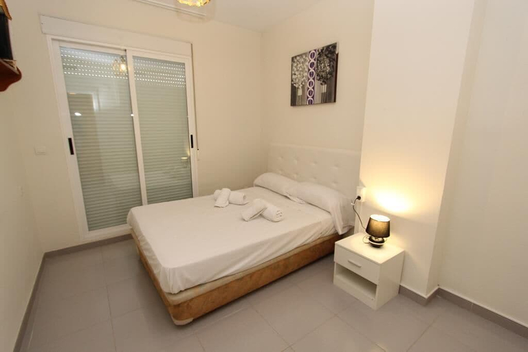 Bedroom 2, Atico Marina Raset, Alicante