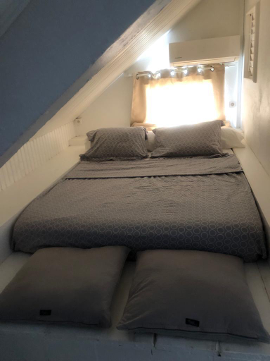 Bedroom 2, Residence Coco, Sainte-Anne
