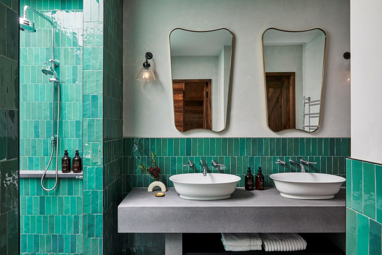 Bathroom 5, Osborn House, Wingecarribee